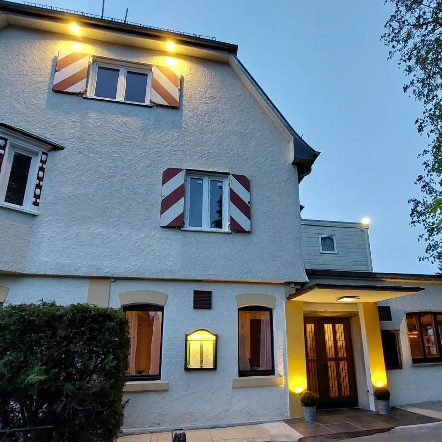Brauereigasthof Schluesselkeller Giengen an der Brenz Esterno foto